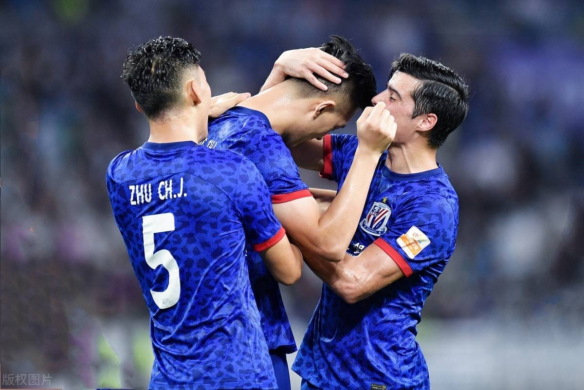 上海申花迎法甲关键赛；赛前强势反弹；气氛紧张；赛季目标并未改变的简单介绍